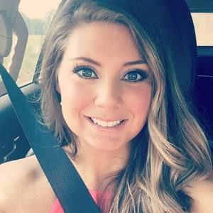 Meet your Posher, Brittanie